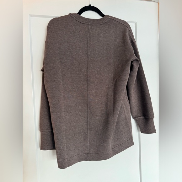 SPANX NWT Top - Picture 3 of 4